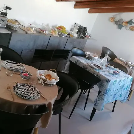 Gabry Nocleg ze śniadaniem